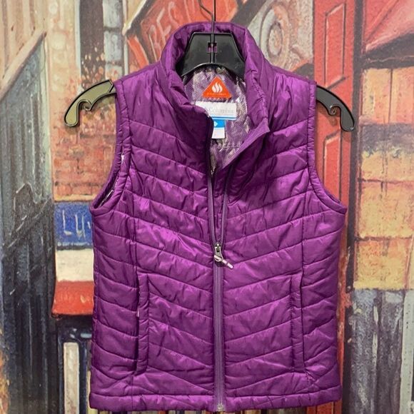 LADIES COLUMBIA VEST - Picture 1 of 5